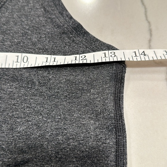 Lululemon Tank NWOT - Picture 4 of 7